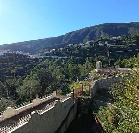 Melana Apartment Tirós Екстериор снимка